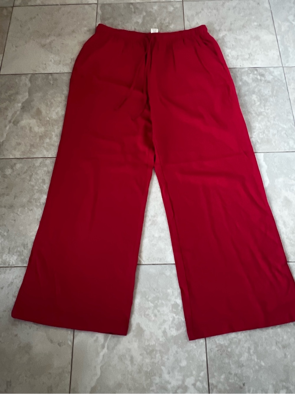 🎈HP🌺 Red Wide Leg Pants Size XL - Picture 2 of 5
